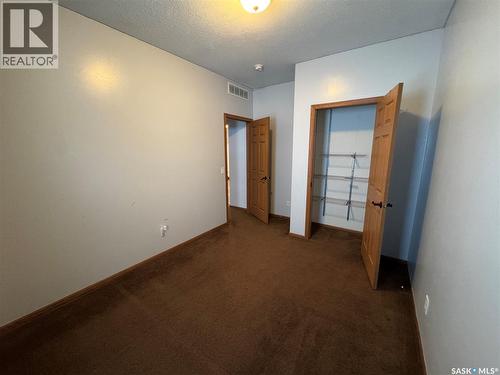 528 Duke Street, Imperial, SK - Indoor Photo Showing Other Room