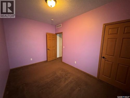 528 Duke Street, Imperial, SK - Indoor Photo Showing Other Room