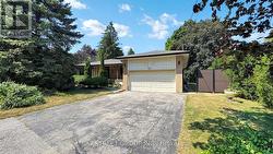 B1 - 114 CITATION DRIVE  Toronto, ON M2K 1T4