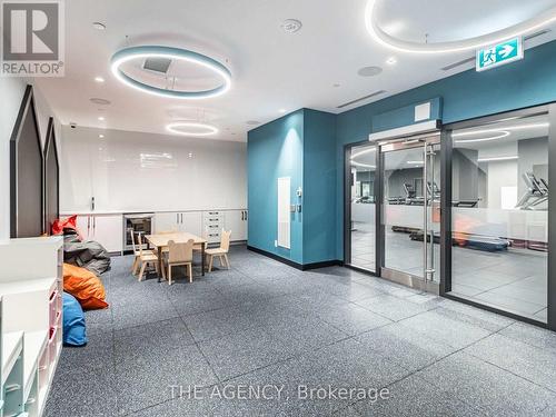 901 - 286 Main Street, Toronto, ON - Indoor Photo Showing Other Room