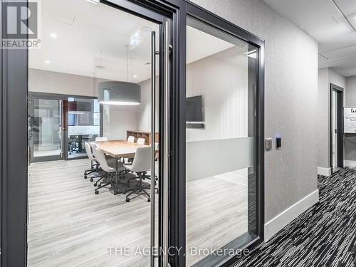 901 - 286 Main Street, Toronto, ON - Indoor