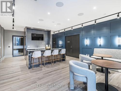 901 - 286 Main Street, Toronto, ON - Indoor Photo Showing Dining Room