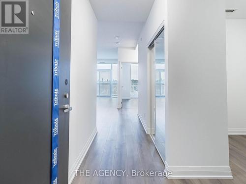 901 - 286 Main Street, Toronto, ON - Indoor Photo Showing Other Room