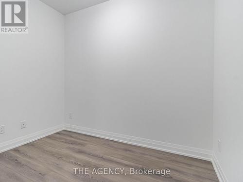 901 - 286 Main Street, Toronto, ON - Indoor Photo Showing Other Room