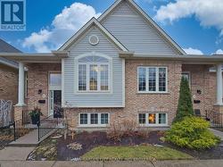 UNIT #6 - 174 MARTINDALE ROAD  St. Catharines (Grapeview), ON L2S 3Z9