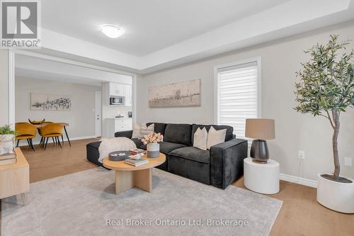 5 - 107 WESTRA DRIVE  Guelph (Willow West/Sugarbush/West Acres), ON N1K 0A5