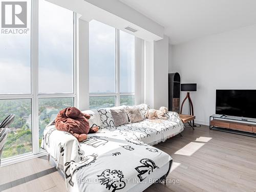 3405 - 5180 Yonge Street, Toronto, ON - Indoor