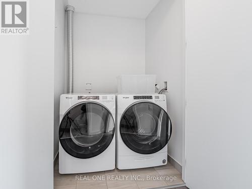 3405 - 5180 Yonge Street, Toronto, ON - Indoor Photo Showing Laundry Room