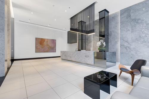 2303-1050 Rue Drummond  Montréal (Ville-Marie), QC H3B 0G3