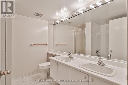 611 - 2269 Lake Shore Boulevard W, Toronto, ON - Indoor Photo Showing Bathroom