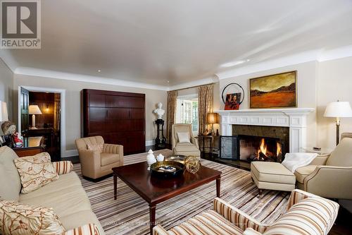 75 Queen Street, Guelph, ON - Indoor Photo Showing Living Room With Fireplace