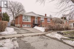 BASEMENT - 39 GREENOCK AVENUE  Toronto, ON M1G 2Z7