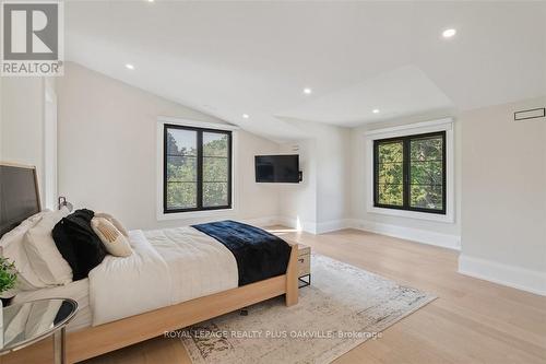 234 Walby Drive, Oakville, ON - Indoor Photo Showing Bedroom