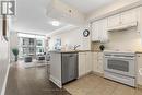 809 - 3 Marine Parade Drive, Toronto, ON  - Indoor Photo Showing Kitchen 