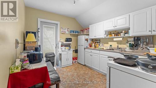 Unit A - 54 St David Street, Goderich (Goderich (Town)), ON - Indoor