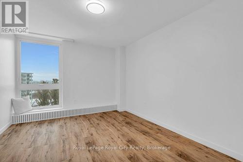 511 - 19 Woodlawn Road E, Guelph (Riverside Park), ON - Indoor Photo Showing Other Room