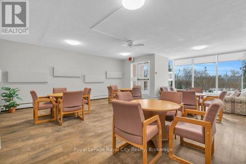 511 - 19 Woodlawn Road E, Guelph (Riverside Park), ON - Indoor