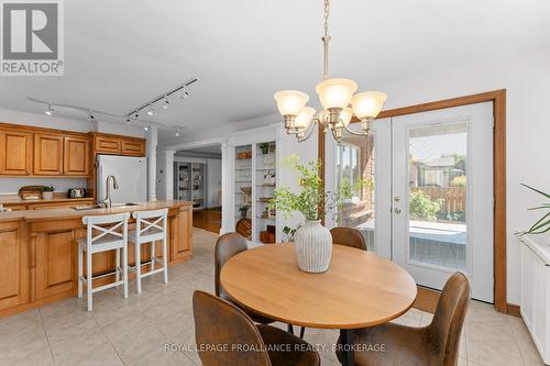 995 Auden Park Drive, Kingston (City Southwest), ON - Indoor Photo Showing Dining Room