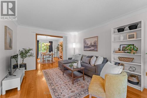 995 Auden Park Drive, Kingston (City Southwest), ON - Indoor Photo Showing Living Room