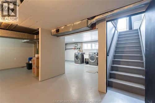 29006 Sharrow Road, Wabash, ON - Indoor Photo Showing Garage