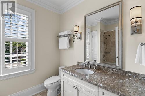 260 St Leonards Avenue, Toronto, ON - Indoor Photo Showing Bathroom