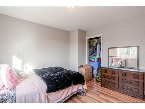 70 Emmerson St, Fredericton, NB 