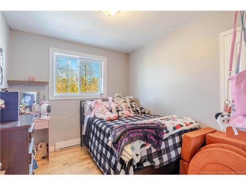 70 Emmerson St, Fredericton, NB 