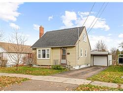 109 Jones ST  Moncton, NB E1C 6J8