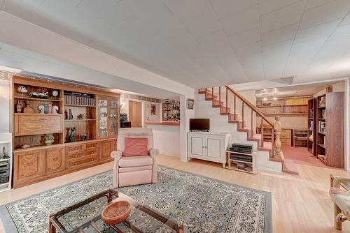 Salle familiale - 795 Place Valiquette, Brossard, QC - Indoor