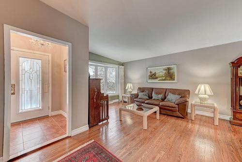Salon - 795 Place Valiquette, Brossard, QC - Indoor Photo Showing Living Room