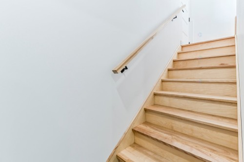 Bedroom - 27 Rue De Bleury, Saint-Jean-Sur-Richelieu, QC - Indoor Photo Showing Other Room