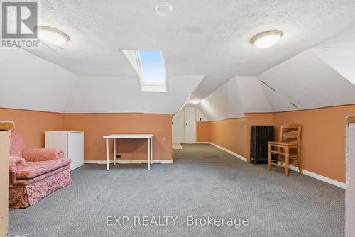 30 Regina Street N, Waterloo, ON - Indoor Photo Showing Other Room