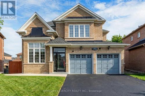 18 FINLAYSON CRESCENT  Brampton, ON L6R 0H7