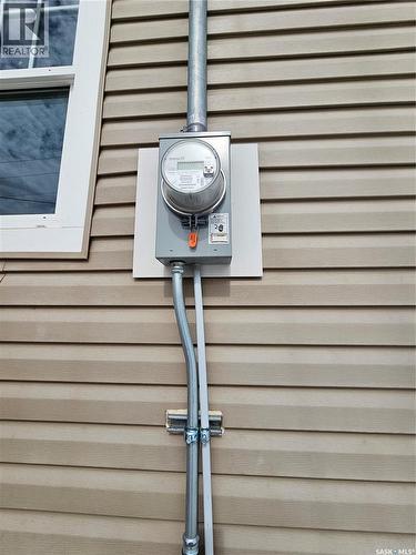 1038 Veterans Avenue, Esterhazy, SK - Outdoor With Exterior