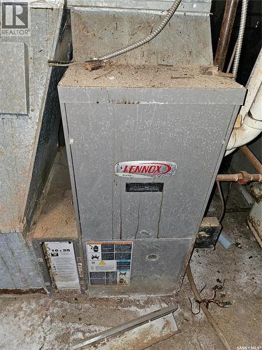 1038 Veterans Avenue, Esterhazy, SK - Indoor Photo Showing Basement