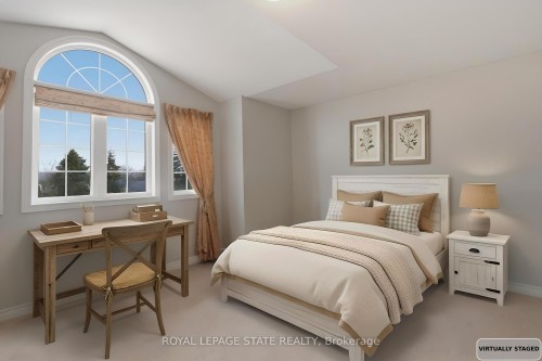 84 Duncairn Crescent, Hamilton, ON - Indoor Photo Showing Bedroom