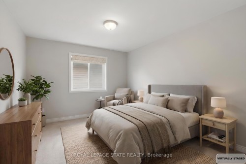84 Duncairn Crescent, Hamilton, ON - Indoor Photo Showing Bedroom