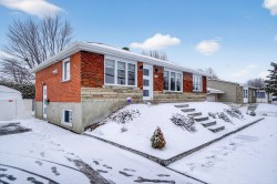 575 Mtée du Moulin  Laval (Saint-François), QC H7A 1Z3