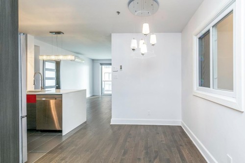 Salle à manger - 511-1800 Boul. Angrignon, Montréal (Lasalle), QC - Indoor Photo Showing Other Room