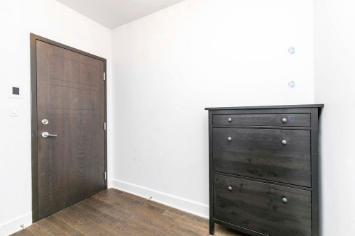 Hall d'entrée/Vestibule - 511-1800 Boul. Angrignon, Montréal (Lasalle), QC - Indoor Photo Showing Other Room