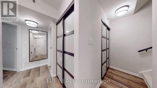 712 - 75 Weldrick Road E, Richmond Hill, ON - Indoor Photo Showing Other Room