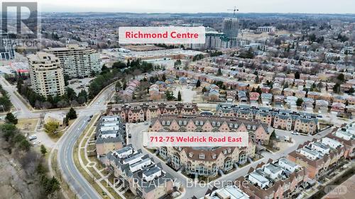 712 - 75 Weldrick Road E, Richmond Hill, ON - Outdoor With View