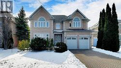 73 REANSBURY CRESCENT Markham, ON L6C 1Y3