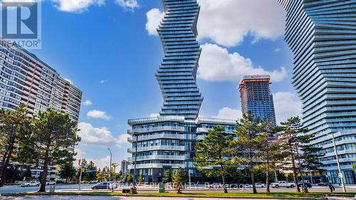 2709 - 3883 QUARTZ ROAD  Mississauga, ON L5B 0M4