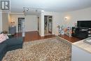 117 - 60 Hanson Road, Mississauga, ON  - Indoor Photo Showing Living Room 