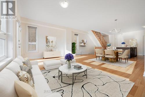 5 Gridiron Gate, Vaughan, ON - Indoor Photo Showing Living Room