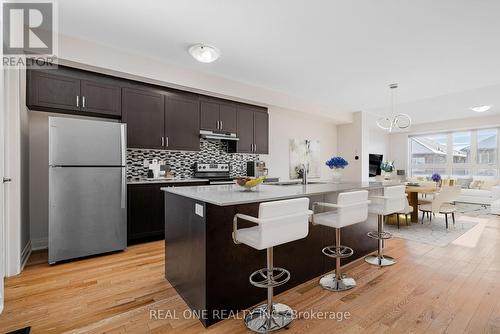 5 Gridiron Gate, Vaughan, ON - Indoor Photo Showing Kitchen With Stainless Steel Kitchen With Double Sink With Upgraded Kitchen