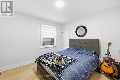 2062 Barton Street E, Hamilton, ON - Indoor Photo Showing Bedroom