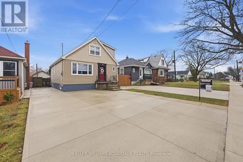 2062 Barton Street E, Hamilton, ON - Outdoor