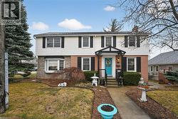 66 ARCADE Crescent  Hamilton, ON L9C 3H9